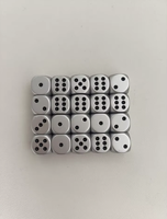 Dés de jeu D6 en acrylique électroplaqué argent antique de 16 mm, dés personnalisés à coins arrondis résistants à l'usure pour jeux de société et TTRPG