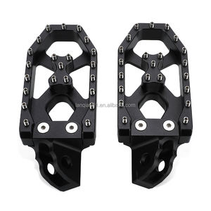 Repose-pieds arrière pour passagers pour Yamaha Tmax 530 <span class=keywords><strong>T</strong></span>-<span class=keywords><strong>max</strong></span> <span class=keywords><strong>Dx</strong></span> Sx 2012-2019 Tech <span class=keywords><strong>Max</strong></span> Tmax 500 XP500 Tmax <span class=keywords><strong>560</strong></span> 2019-2023 - Product Image 1