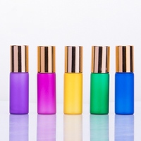 5ml Frosted Custom ized Farbe Dünnes Glas ätherisches Öl Rolle auf Flasche mit Stahlkugel