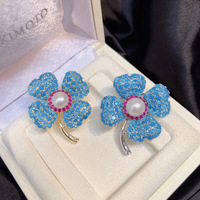 Bros Bunga Berdaun Empat Biru Turquoise, Pin Mutiara Delikat untuk Wanita, Hiasan Jas/Korset