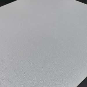 Plaque de plafond en plâtre <span class=keywords><strong>TE</strong></span> <span class=keywords><strong>PVC</strong></span> 595x595x12mm, panneau de plafond en plâtre laminé avec feuille d'aluminium au dos, conforme aux normes ASTM CE, pour le Salvador - Product Image 1