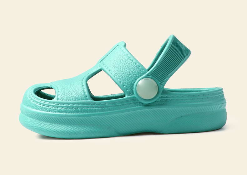 Summer Kids Sandals Boys Girls Clogs Slippers Beach Slides Custom Logo Garden Shoes