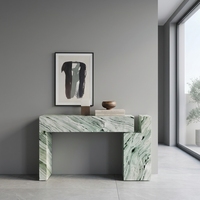 Tables consoles de luxe italiennes de style ferme moderne avec plateau en marbre naturel et meuble en bois de bouleau, meubles de salon durables pour entrée de villa