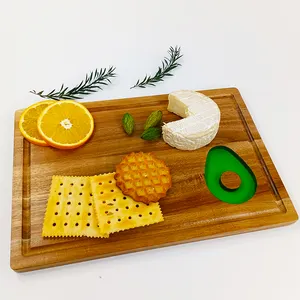 Wholesale Custom Logo Epoxy Resin Cheese Cutting Board Wooden Steak Service Board With Groove
