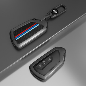 Cover per Chiavi in Lega di Zinco di Lusso per Modelli <span class=keywords><strong>Volkswagen</strong></span> e Skoda (ID4 ID3 MK8 Golf GTI Octavia Tiguan Atlas) 2024-2026 con Fibbia - Product Image 1