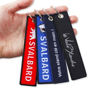 Porte-clés personnalisé graphique Jet Tags équipage broderie porte-clés personnage de dessin animé fantaisie vol avion brodé porte-clés - Product Image 2