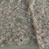 Tissu brodé populaire en relief floral, perles et paillettes pour robes de soirée, spectacles de mode, vêtements pour enfants