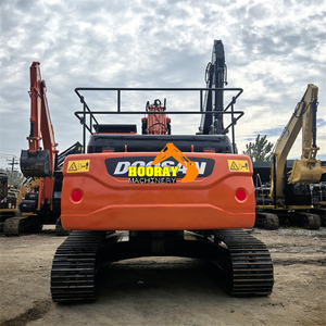 Excavatrice sur chenilles hydraulique d'occasion de haute qualité Doosan DX300LC-9C, 30 tonnes, d'origine coréenne, en stock (modèles DX300LC-9C, DX300LCA) - Product Image 1