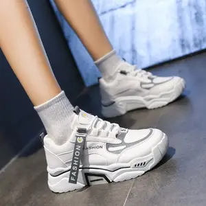 Moda kadın rahat ayakkabılar payetli Bling platformu Sneakers kırmızı gümüş yürüyüş Tenis Feminino Zapatillas Mujer tıknaz ayakkabı