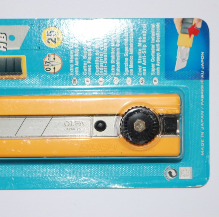 CUT-7 Cutter, cuchilla de 25 mm TRUPER