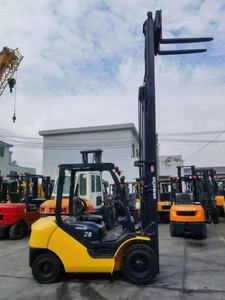 Bon prix au Japon pour les chariots élévateurs diesel d'occasion TCM Heli FD25/FD30/FD50 de 2,5 à 6 tonnes avec déplaceur latéral pour les ateliers de réparation de machines - En vente - Product Image 6