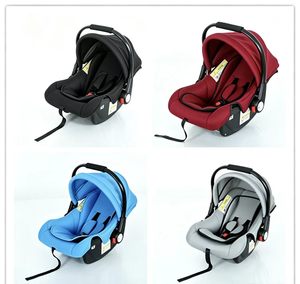 Siège <span class=keywords><strong>auto</strong></span> pour bébé ECE R44 Groupe <span class=keywords><strong>0</strong></span>+ avec poignée réglable et grand espace, pour bébés de <span class=keywords><strong>0</strong></span> à <span class=keywords><strong>1</strong></span> an - Product Image 4