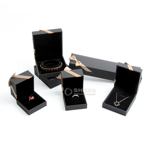 Cajas de embalaje de joyería de alta calidad al por mayor con logotipo, cajas de anillos, cajas de collar, pulseras, cajas de embalaje cajas de joyería - Product Image 2