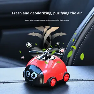 Diffuseur d'air de voiture en plastique à énergie solaire, design scarabée de dessin animé, purification de l'air, installation facile, ornement hélicoptère rotatif - Product Image 4
