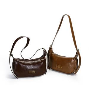 Fabrication de sacs tendance rétro décontractés simple tendance sac sous les bras mode grande capacité sac à bandoulière pour femmes - Product Image 1