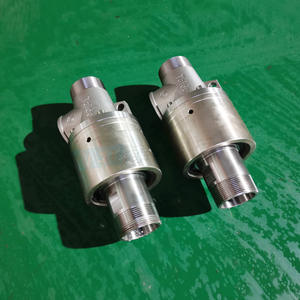 Juntas Rotatorias de Acero Inoxidable Refrigeradas por Agua para Transportadores de Tornillo, Juntas Universales de Baja Presión - Product Image 3