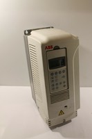 Variador de Frecuencia Acs800-01-0003-3 +e202, Acs800 3a Plc
