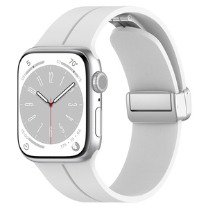 Correa de Reloj Deportiva Ajustable de Silicona para <span class=keywords><strong>IWatch</strong></span> Serie 8 <span class=keywords><strong>Ultra</strong></span> con Hebilla Plegable Plateada o Negra - Product Image 3