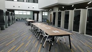 Bureau <span class=keywords><strong>de</strong></span> <span class=keywords><strong>travail</strong></span> modulaire ouvert moderne, design <span class=keywords><strong>de</strong></span> mobilier <span class=keywords><strong>de</strong></span> bureau, table <span class=keywords><strong>de</strong></span> <span class=keywords><strong>travail</strong></span> <span class=keywords><strong>de</strong></span> bureau avec pieds en métal pour espace <span class=keywords><strong>de</strong></span> bureau - Product Image 2