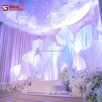 Fleur géante en soie faite à la main sur mesure de luxe pour la décoration de scène de mariage et d'événements