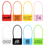 Étiquettes volantes personnalisées jetables en plastique pour vêtements Vêtements de sécurité Logo de marque Étiquette pour vêtements Chaussures Sacs Cadeau