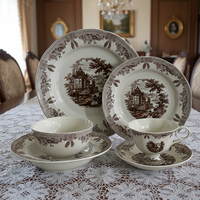 Service de table en céramique de luxe vintage de style français, compatible micro-ondes, avec assiettes et bols sous glaçure à motif manorial