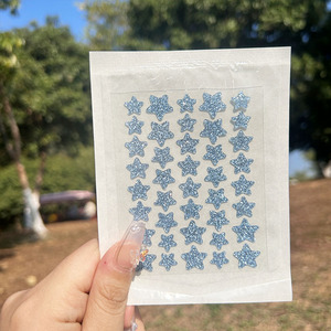 แผ่นแปะสิวไฮโดรคอลลอยด์แบบกลิตเตอร์ แพ็คเกจพิเศษ กันน้ำ ระบายอากาศ ปกปิดสิว รอยสิว หัวดำ หัวขาว อย่างเป็นธรรมชาติ - Product Image 1