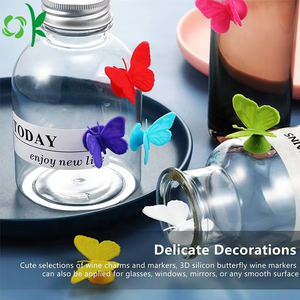 OKSILICONE Offre Spéciale – Breloques Papillon Colorées en Silicone pour Verres à Boire, Étiquettes de Bouteille de <span class=keywords><strong>Vin</strong></span> avec Ventouse, Marqueurs de Verre à <span class=keywords><strong>Vin</strong></span> en Silicone - Product Image 1