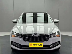 <span class=keywords><strong>Skoda</strong></span> <span class=keywords><strong>Superb</strong></span> <span class=keywords><strong>2021</strong></span> TSI280 DSG Edición Comfort 1.4T Hatchback de 5 Plazas con Volante a la Izquierda, Vehículo Usado, 42,000 km, Fabricado en China - Product Image 2