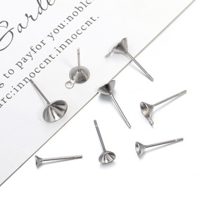 Postes para pendientes de acero inoxidable con forma triangular para la fabricación de pendientes, accesorios de joyería 0049 - Product Image 3