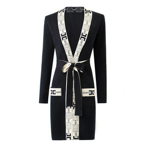 Produttori di maglieria Custom scollo a V <span class=keywords><strong>maniche</strong></span> <span class=keywords><strong>lunghe</strong></span> cravatta maglia Midi vita alta maglione abiti Casual per le donne - Product Image 1