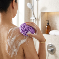 Éponge de bain personnalisée OEM avec cordon de suspension, éponge de douche pour le lavage du corps, éponge de bain colorée pour enfants et adultes
