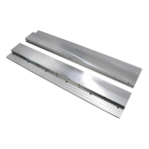 Barre longue en aluminium usinée sur mesure, plaque de montage linéaire pour l'installation structurelle d'équipements - Product Image 3