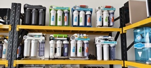 Système de filtration d'eau par osmose inverse CE ROHS à 7 étapes, 100 GPD, avec étagère en plastique, pour usage domestique – Caractéristiques du purificateur d'eau - Product Image 6