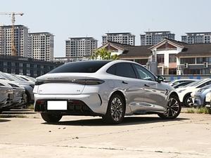 الأكثر مبيعاً ، سيارة هجينة من نوع BYD sedm-i Sedan بسعة 1.5 لتر ، سيارة هجينة طويلة المدى BYD Seal DM-i للبالغين - Product Image 5