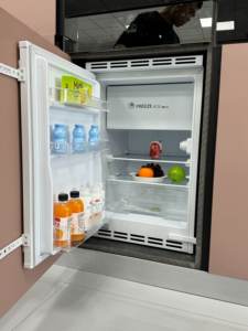 Congelador elétrico inteiramente integrado Artaus 86L do refrigerador para carros e hotéis sob o contador com aplicação superior - Product Image 2