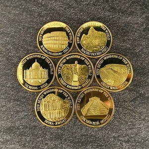 Set di 8 Monete Commemorative Placcate in Oro, Meraviglie del Mondo, Regalo Souvenir per Collezionisti e Viaggiatori, Decorazione per la Casa - Product Image 2