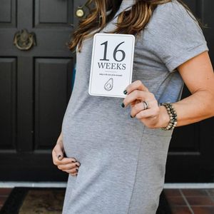 Carte de signe nouveau-né imprimée personnalisée annonce de <span class=keywords><strong>grossesse</strong></span> jalon hebdomadaire accessoire papier bébé cartes jalon - Product Image 6