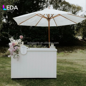 Carrito de Dulces Blanco Moderno Desmontable y Personalizable LEDA para Bodas y Eventos con Mesa de Bar - Product Image 1