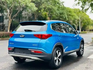 Chery Tiggo 7 d'occasion 2016 2.0L CVT Édition Glorieuse 2.0L 122 L4 Essence 5 portes 5 places SUV - Product Image 4