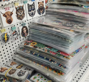 Autocollants personnalisés en gros pour gobelets, 16 motifs UV DTF, pour accessoires de bouteilles d'eau DIY, brillants, lavables et durables - Product Image 2