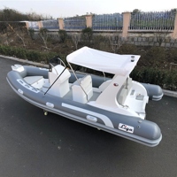 Prix d'usine fabriqué en Chine de 17 pieds Moteur hors-bord de bateau à nervures à grande vitesse Moteur de bateau à réaction pour les États-Unis