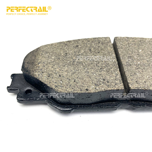 D1211-8331 04465-42140 04465-42150 0446542190 Plaquette <span class=keywords><strong>de</strong></span> frein en céramique semi-métallique <span class=keywords><strong>de</strong></span> pièces automobiles pour Toyota RAV4 Matrix Auris Prius - Product Image 6