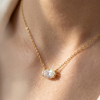 Collar de Plata de Ley 925 Chapado en Oro de 14k con Colgante de Moissanita VVS de Corte Oval de 1ct con Bisel Parcial Estilo East West para Mujer