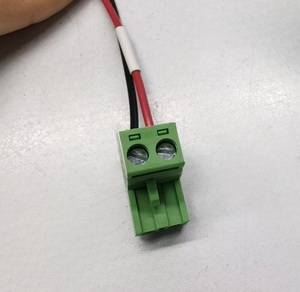 Aangepaste Schroefklemmenblokconnector 5.08Mm <span class=keywords><strong>2</strong></span> Pin Tot Spade Aansluitkabel Kabelboom Awg20 Kabelassemblage - Product Image 2