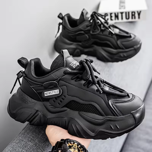 Chaussures pour hommes 2025 Nouvelle tendance de la mode Chaussures de sport épaisses pour hommes en maille respirante Chaussures décontractées pour la marche et la course Chaussures blanches - Product Image 1