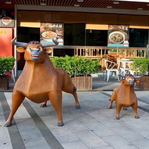 Escultura <span class=keywords><strong>de</strong></span> ganado taurino <span class=keywords><strong>de</strong></span> dibujos animados al aire libre para Centro Comercial jardín <span class=keywords><strong>de</strong></span> infantes bienes raíces FRP adornos <span class=keywords><strong>de</strong></span> suelo resina realista - Product Image 2
