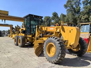 รถเกรดเดอร์มือสองของญี่ปุ่นยี่ห้อแคตเตอร์พิลลาร์ รุ่น cat140g รถเกรดเดอร์แคตเตอร์พิลลาร์ 140g มือสอง รุ่น 140h 140g 140k มีสินค้าพร้อมขาย - Product Image 5