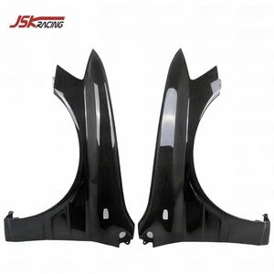 Aile avant en fibre de carbone pour MITSUBISHI LANCER EVOLUTION EVO 7-9 (2001-2007) – Amélioration au style VENT - Product Image 1