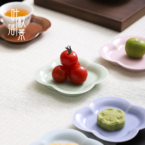 Platos de cerámica con forma de flor para aperitivos, postres, fiestas de té, bodas, pasteles, mooncakes, platos para presentar repostería, hechos en Dehua. - Product Image 2